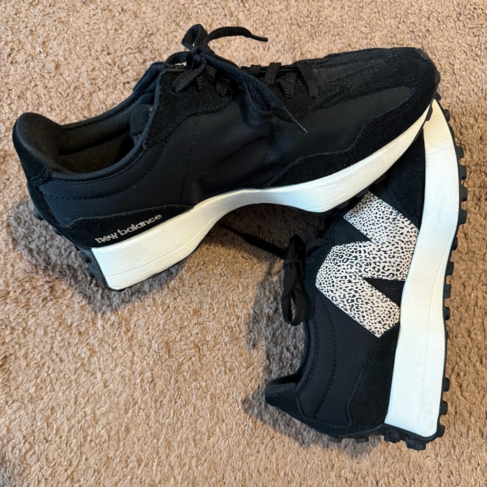 New Balance 327 Black and White Patterned Sneakers